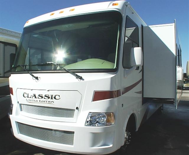 New 2010 Damon DayBreak 3211 Class A - Gas For Sale